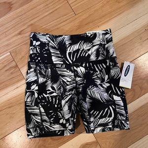 Old navy power soft biker shorts SMALL